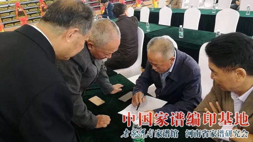 储昭武（岳西四德堂储氏祠堂管委会主任）3.jpg