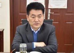 山西省石楼县政协主席陈建林为陈氏族谱撰写序言